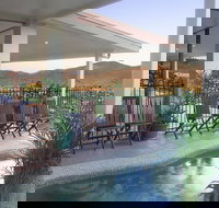 The Summit Rainforest Retreat - Kingaroy Accommodation