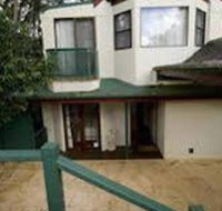 Montville Attic - Kingaroy Accommodation