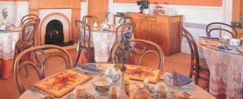 Hillview House - Kingaroy Accommodation 4