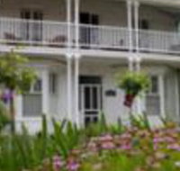 Willunga House - Kingaroy Accommodation