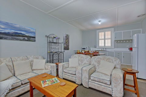 Mt Lyell Anchorage - Kingaroy Accommodation 4