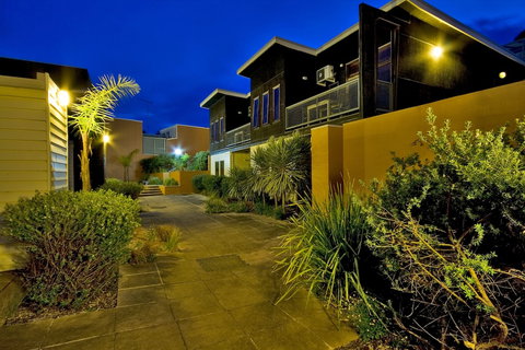 Lornebeach Apartments - Kingaroy Accommodation 1