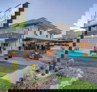 Demi View Motel - Kingaroy Accommodation