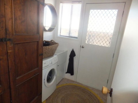 TERRIFIC On TAMARA CRESCENT - Kingaroy Accommodation 5