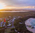 Angourie Blue 7 stroll to surfing beaches. - Kingaroy Accommodation