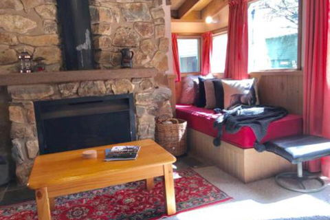 Bindi Alpine Getawayss Chalet At Tower Rd - Kingaroy Accommodation 4