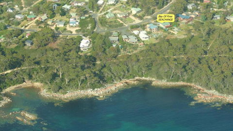 BAY Of FIRES SEACHANGE Ocean Frontage - Kingaroy Accommodation 4