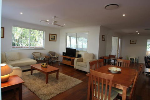 SEAMIST - Kingaroy Accommodation 4