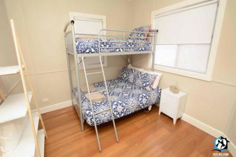 Just Renovated 2BR Cottage In Heart Of Wentworth - Kingaroy Accommodation 0