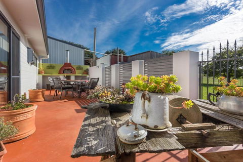 Cradle At Casa Blanca Country Retreat - Kingaroy Accommodation 4