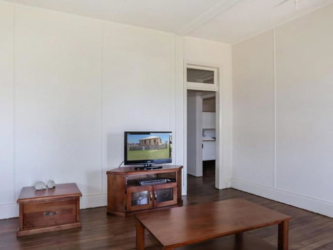 Yamba Pilot Cottage 1 Pets Welcome Close To Beach - Kingaroy Accommodation 2