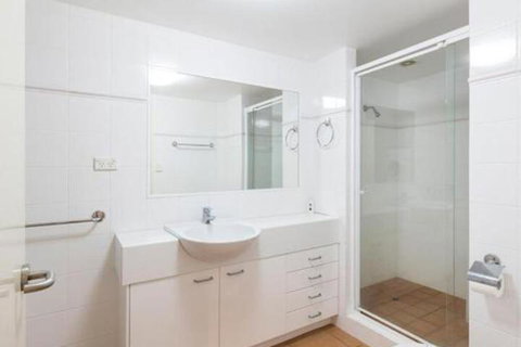 Lookout Unit 2 - Kingaroy Accommodation 2
