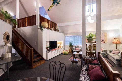 Land Of Lost Treasure - Kingaroy Accommodation 5