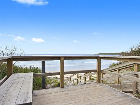 Beachbreak Fall Asleep To The Sound Of The Ocean - Kingaroy Accommodation 1