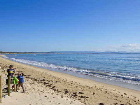Beachbreak Fall Asleep To The Sound Of The Ocean - Kingaroy Accommodation 4