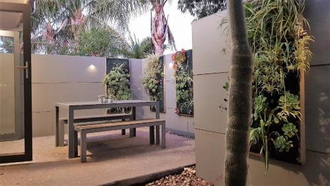 The Good Life - Kingaroy Accommodation 6