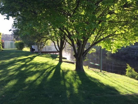 Forth River Cottage - Kingaroy Accommodation 2