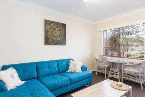 Sandy Bottoms With WiFi Just Moments From Beach - Kingaroy Accommodation 0