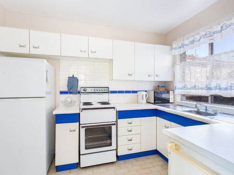 Aquarius 9 Opposite Wallis Lake - Kingaroy Accommodation 4