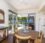 Reflections Turquoise Villa - Kingaroy Accommodation