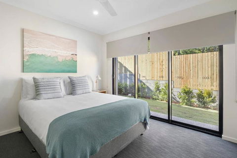 WHITSUNDAY Brand New Townhouse Close To Boardwalk - Kingaroy Accommodation 3