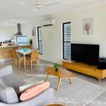 WHITSUNDAY Brand New Townhouse Close To Boardwalk - Kingaroy Accommodation 1