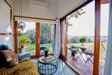 Big Tiny 6Sixteen The Banks - Kingaroy Accommodation 2