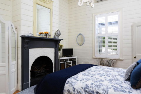 Lake Daylesford Country House - Kingaroy Accommodation 3