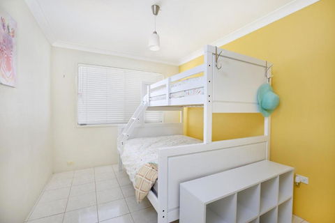 Michael Street 39 Golden Beach - Kingaroy Accommodation 5