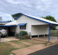 Gumby Gumby Cottage - Kingaroy Accommodation