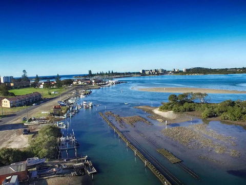 Fairholme 5 Opposite Lake - Kingaroy Accommodation 2