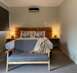 Railway Hotel Queenstown - Kingaroy Accommodation