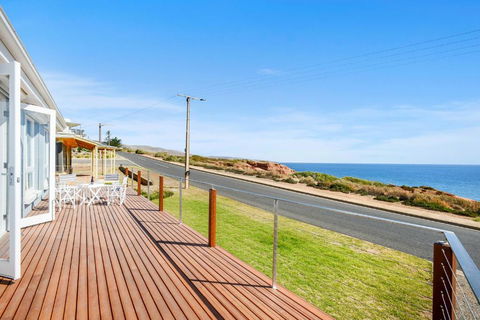 Salomon Sea Haus Sellicks Beach - Kingaroy Accommodation 5