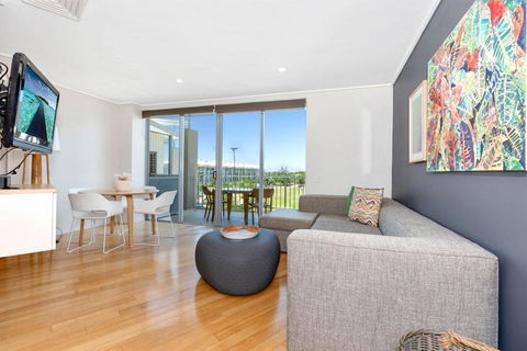 Corporate Boardies At Bells Boulevard - Kingaroy Accommodation 3