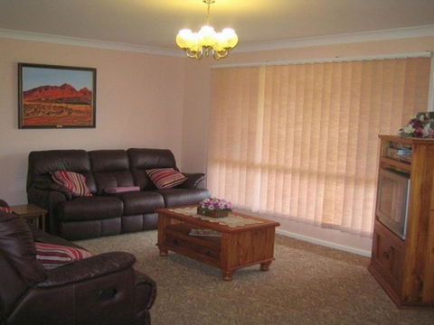 SEASCAPE In NARRAWALLEE - Kingaroy Accommodation 2