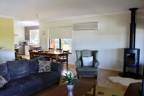 Waterside View - Kingaroy Accommodation 4