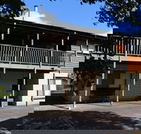 Waterside View - Kingaroy Accommodation