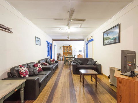 Long Haven - Kingaroy Accommodation 2