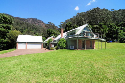 Yeola Lush Location With River Access! - Kingaroy Accommodation 6