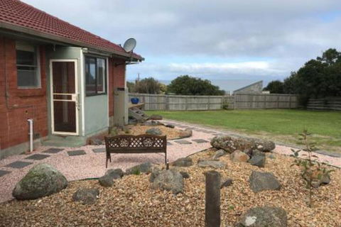OCEAN BREEZE - Kingaroy Accommodation 3