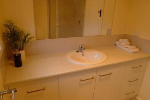 OCEAN BREEZE - Kingaroy Accommodation 4