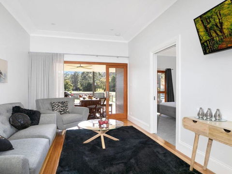 Advilla Stylish Charming & Central Location - Kingaroy Accommodation 5