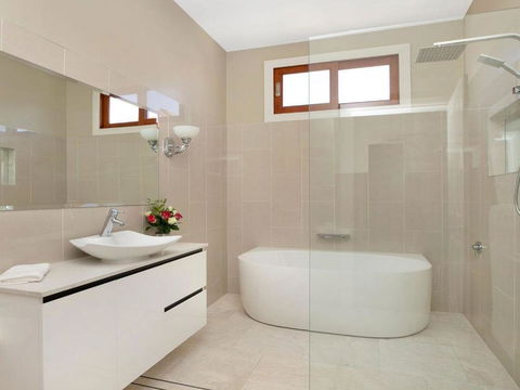 Advilla Stylish Charming & Central Location - Kingaroy Accommodation 2