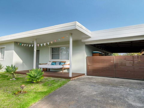 Callala Dreaming Mid Century Beach House - Kingaroy Accommodation 2