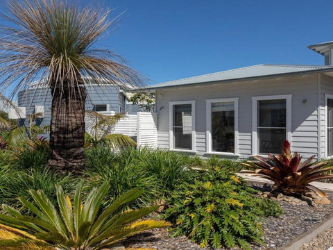 Hideaway At Culburra Guest House With Plunge Pool - Kingaroy Accommodation 3