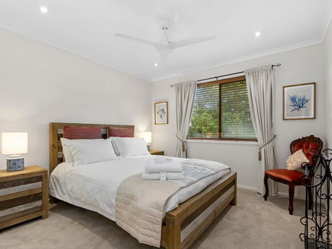 Lumina Luxury Comfort & Lots Of Style - Kingaroy Accommodation 5