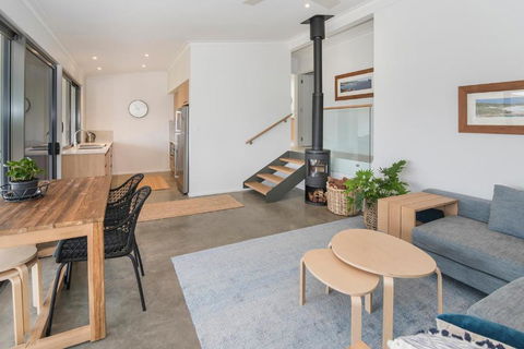FortyTwo Mini - Kingaroy Accommodation 3