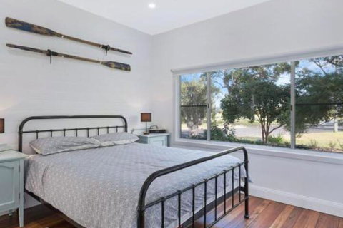 Kesla Beach House - Kingaroy Accommodation 2