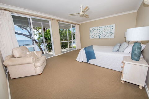 A Foreshore Salamander Bay - Kingaroy Accommodation 4