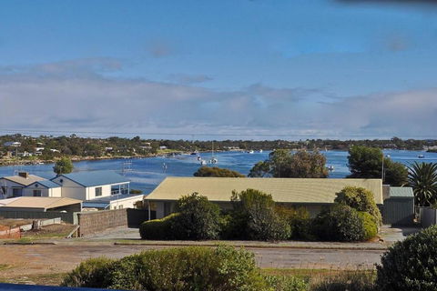 Mariners View Coffin Bay - Kingaroy Accommodation 2